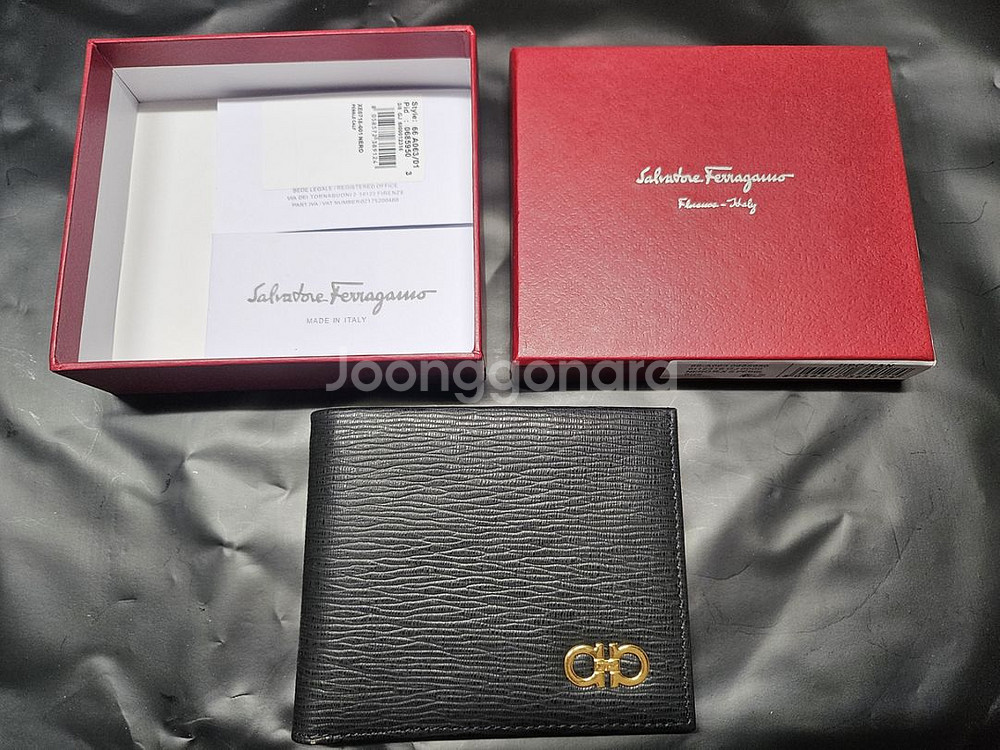 페라가모 반지갑--4