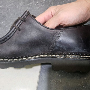 파라부트 미카엘 마론 카페 40 리스