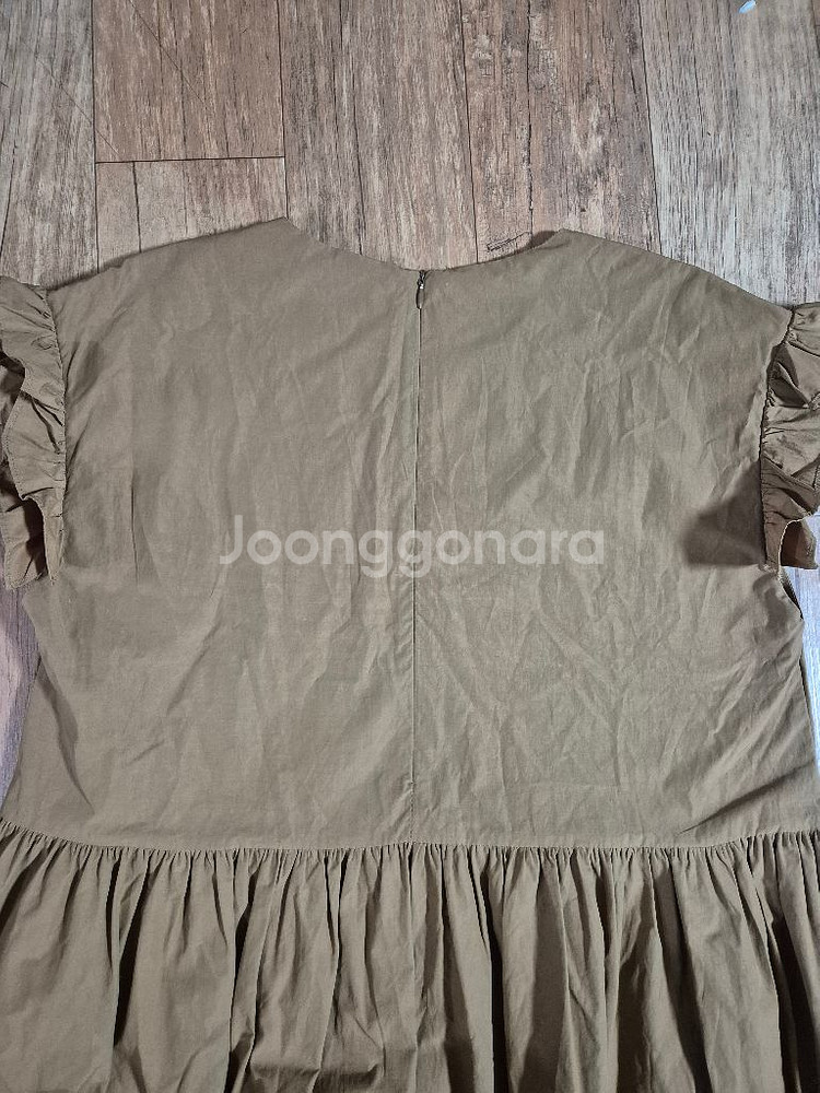 BaO 바오 카멜색 바스락 롱 원피스 프릴 소매--2