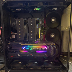 PC 데스크탑 i7-9700K, RTX 2080TI, 16GB RAM 게이밍 PC 본체 판매합니다.