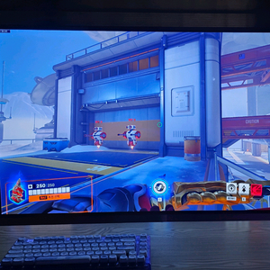 KQ48SD90AEXKR 4k oled 모니터 팝니다.