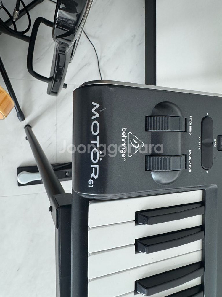 베링거 motor 61 + 스탠드--4