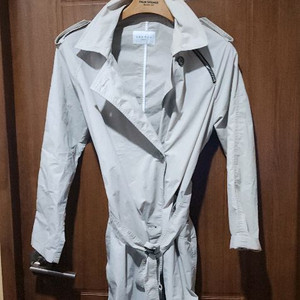 산드로 Sandro 트렌치코트 66