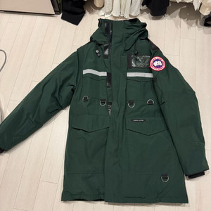 캐나다구스 X 준야와타나베 X 꼼데가르송 레졸루트 패딩