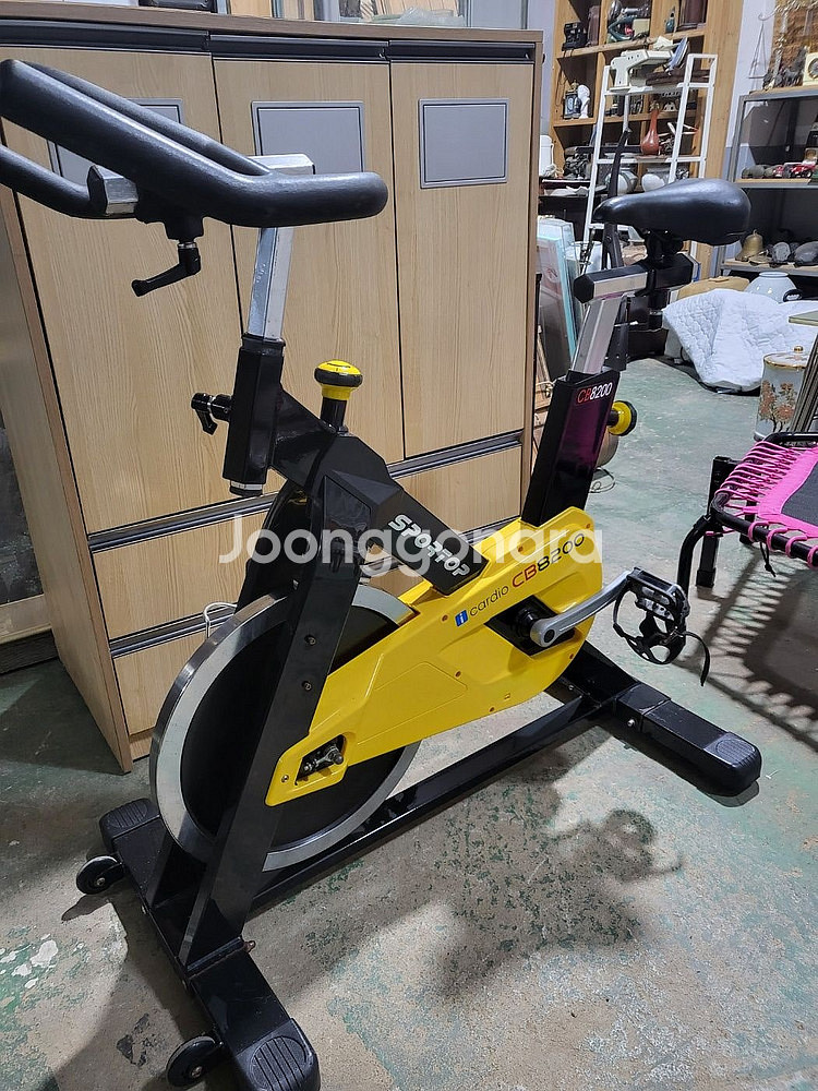 스피닝 자전거 CB8200--0
