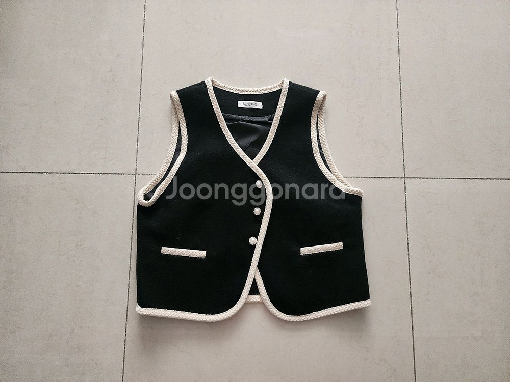 55ㅡ66사이즈 여셩 겨울 베스트 거의새거팔아요--0