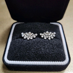 모이사나이트 925 귀걸이