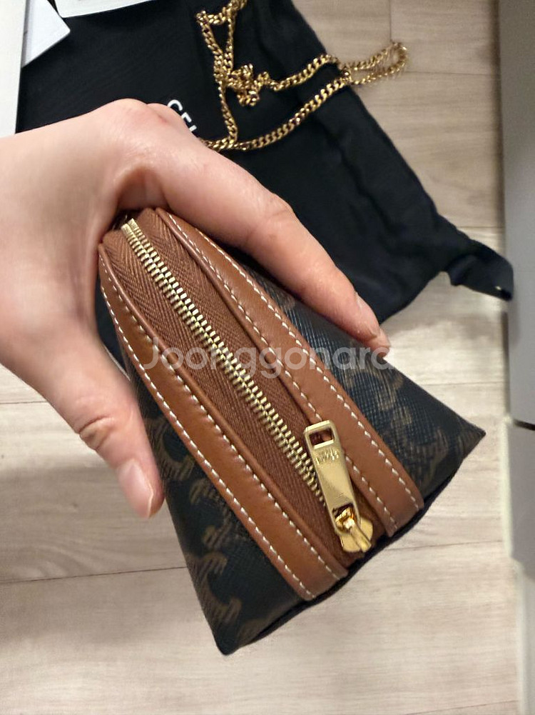 셀린느 트리옹프 체인 클러치--2