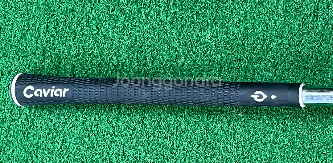 타이틀리스트AP2 712 4번 남성아이언 정품 팝니다--4