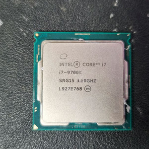 인텔 i7-9700k cpu 팔아요