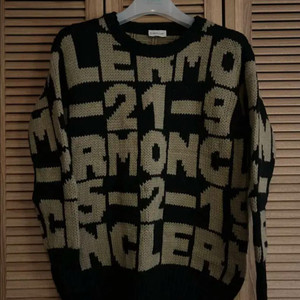 몽클레어 레터링 니트 XS (보통 55착용)