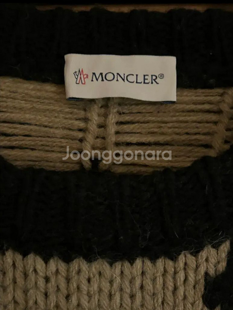 몽클레어 레터링 니트 XS (보통 55착용)--3