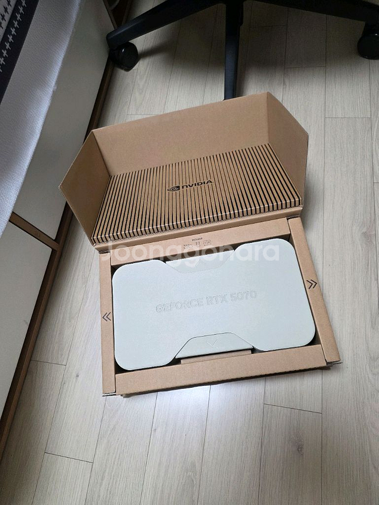 5070fe 중고 78만 판매합니다. 예약 중...--4