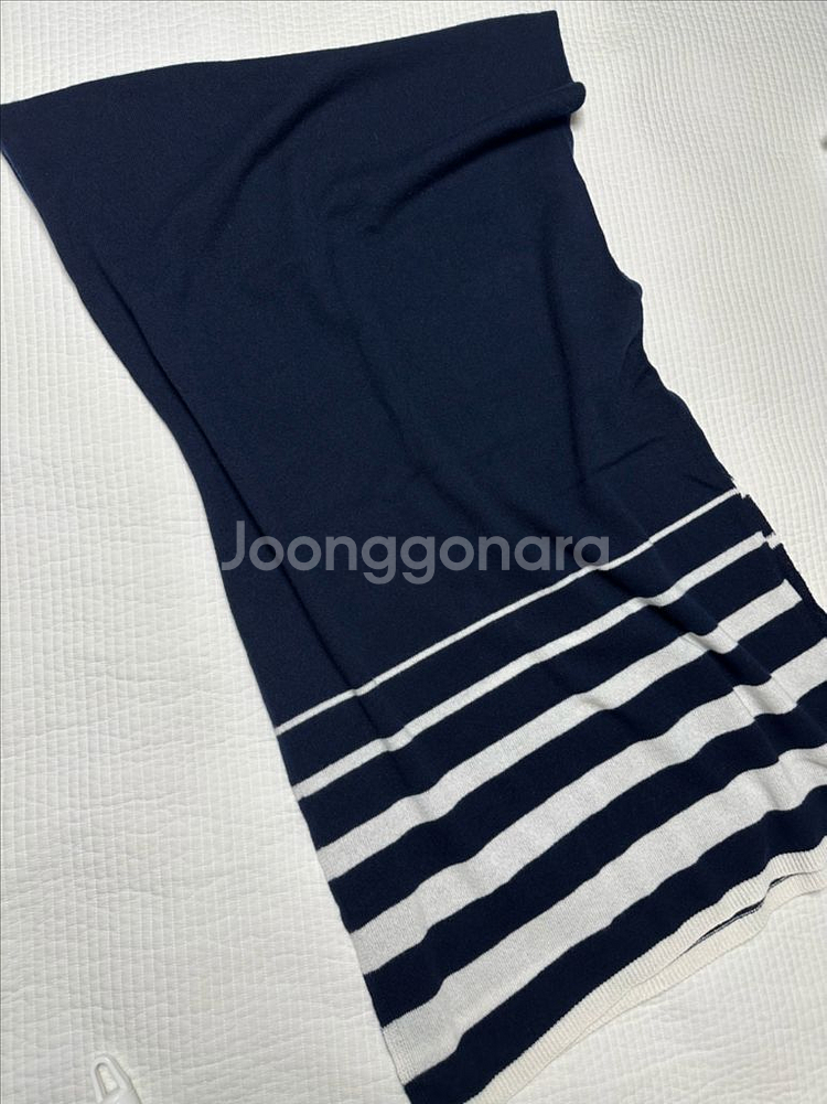 새상품 샤넬 캐시미어 네이비 머플러 숄--3