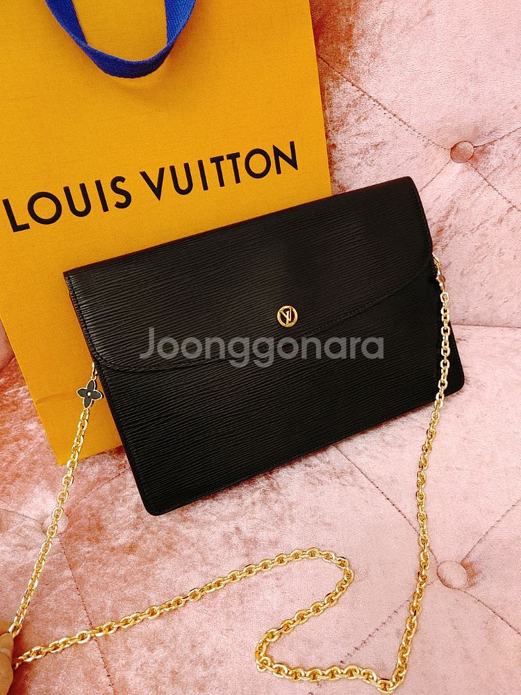 정품- 루이비통 에피 클러치- 남여공용--1