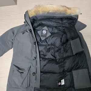 캐나다구스 남자패딩 XL