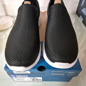 신품 스케쳐스 운동화 사이즈 275