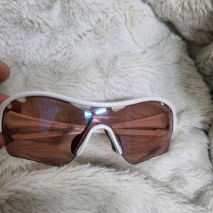 오클리 레이다 선글라스 하이킹 소품