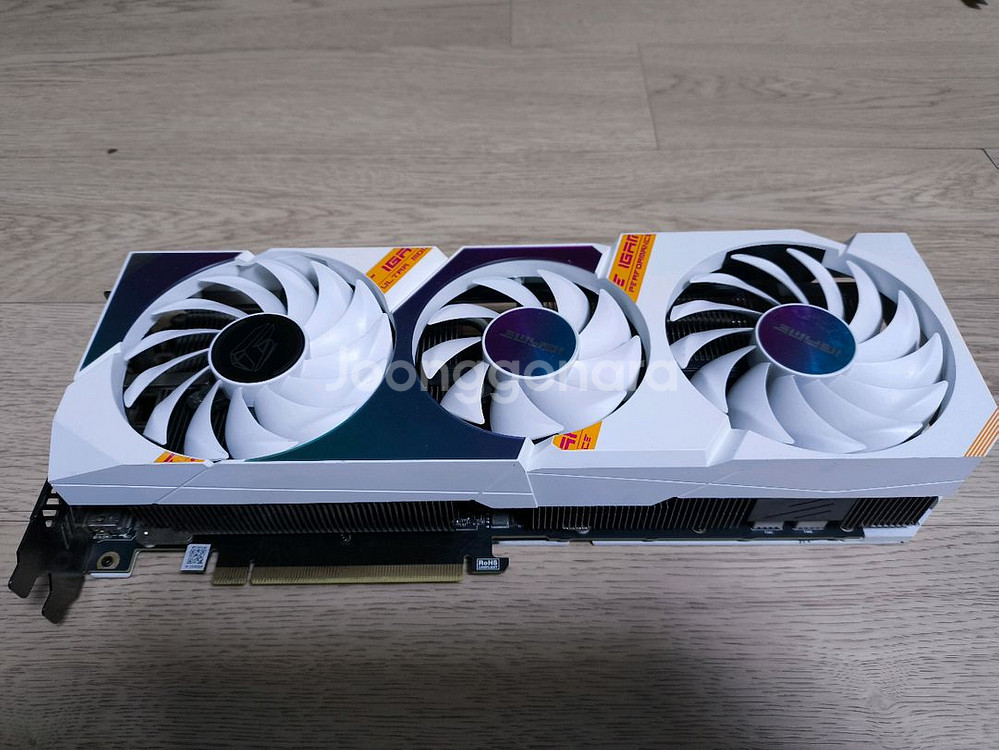 COLORFUL RTX3070 WHITE--0
