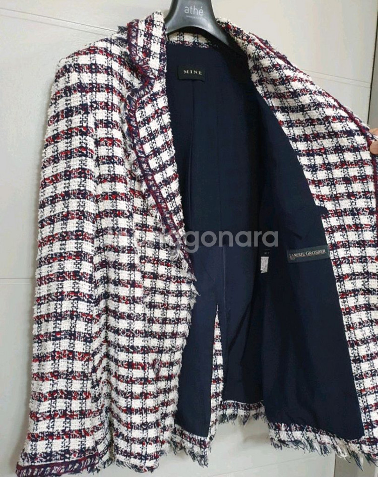 (명품) MINE 트위드 자켓.--1