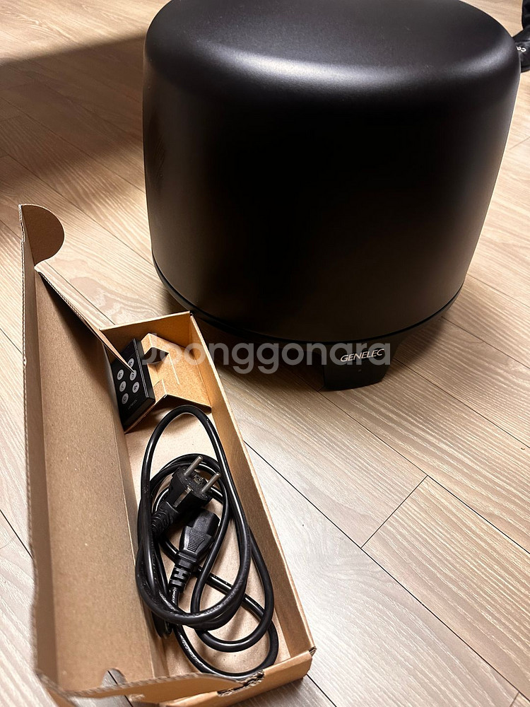 제네렉 홈 오디오 F TWO (F2)액티브서브우퍼스피커--0