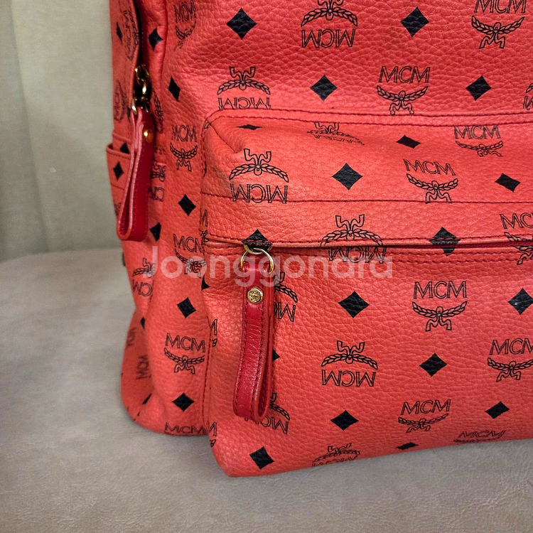 mcm 핑크비세토스 스터드 백팩 라지사이즈--3