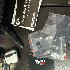 아부가르시아 revo mgx 2500s 판매합니다