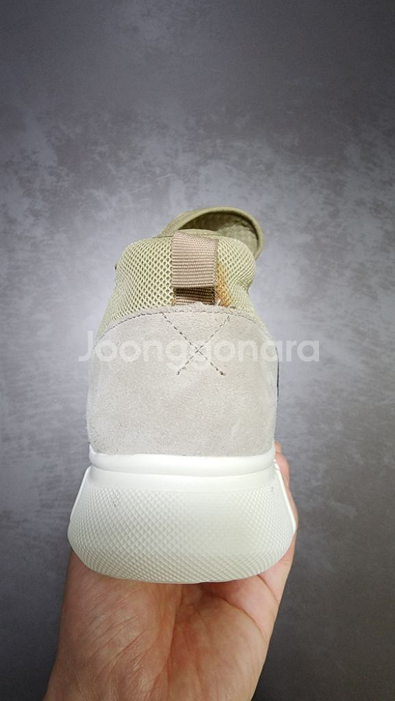 h&m 프리미엄퀄리티 스웨이드스니커즈43(275~280--3