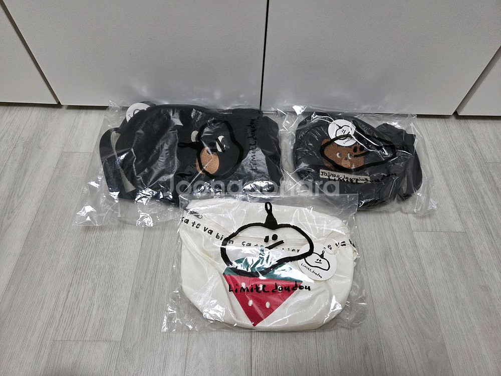 리미떼두두 가방 새상품--0