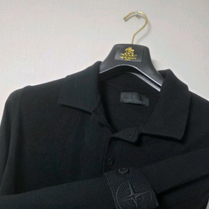 스톤아일랜드 고스트피스 버진울 니트