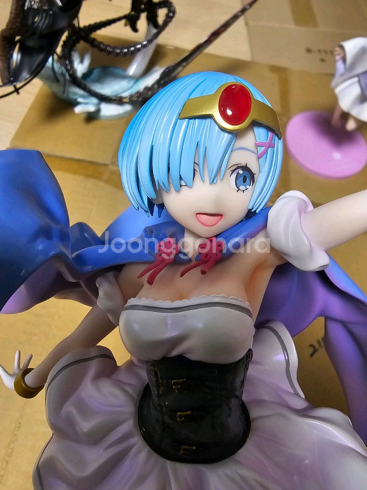 원더풀웍스 리제로 렘 피규어--1