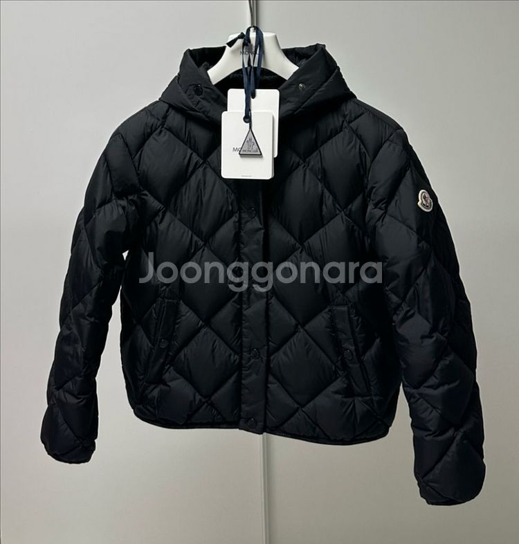 [0] 몽클레어 ARVOUIN 여성 패딩 (2회착용)--0