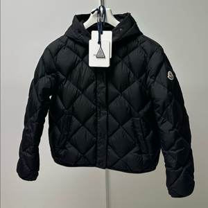 [0] 몽클레어 ARVOUIN 여성 패딩 (2회착용)