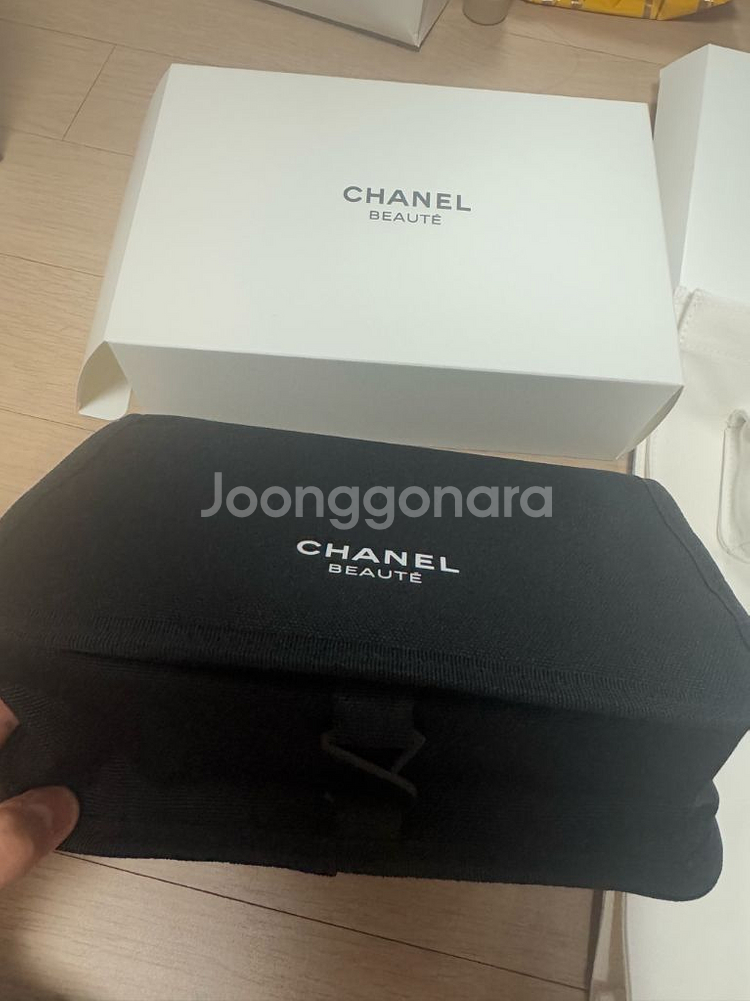 샤넬뷰티파우치와 에코백팔아요--1