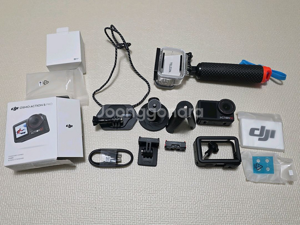 DJI 오즈모 액션5 스탠다드콤보 팝니다--0
