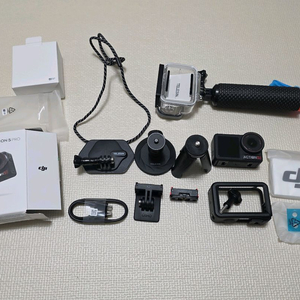 DJI 오즈모 액션5 스탠다드콤보 팝니다