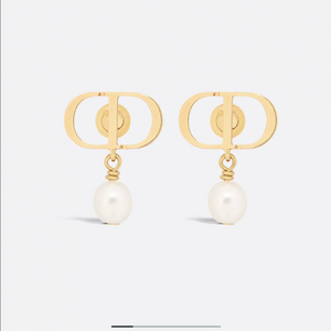 디올 Petit CD 귀걸이