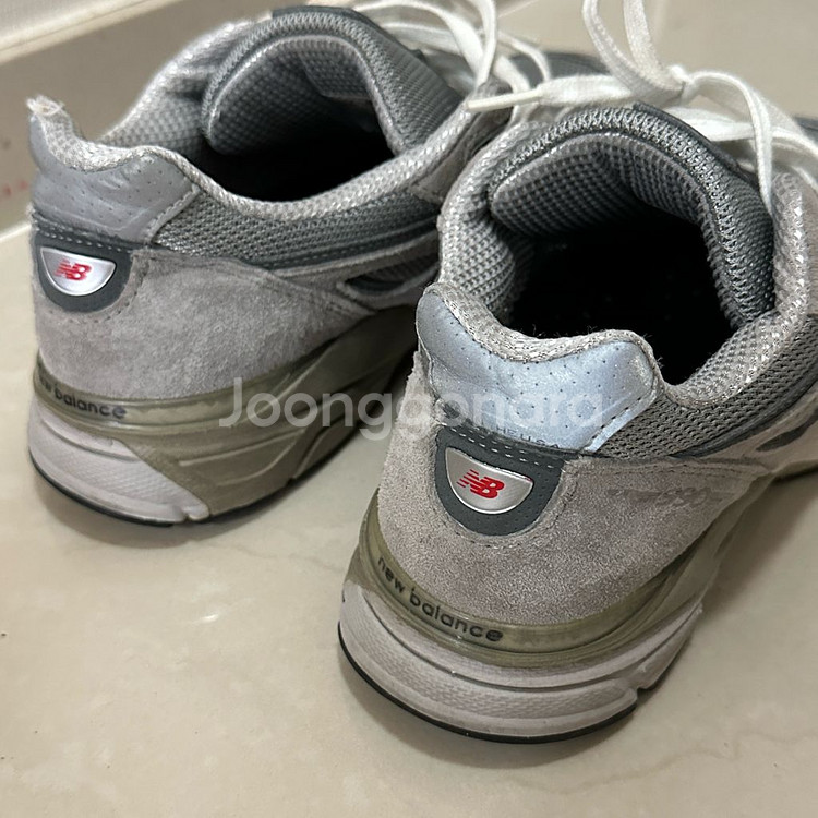 뉴발란스 990 v4 /240--3