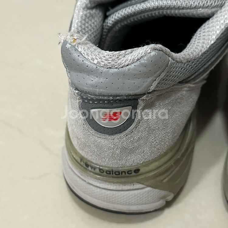 뉴발란스 990 v4 /240--4