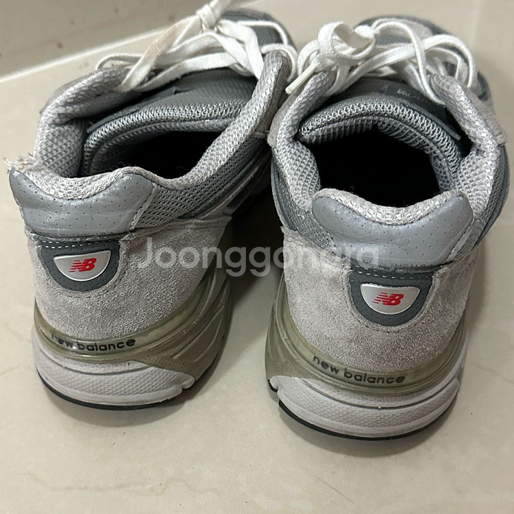 뉴발란스 990 v4 /240--6