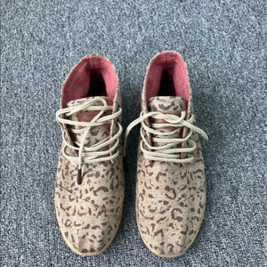 탐스 부츠 내고가능 toms 호피 여성 신발 빈티지