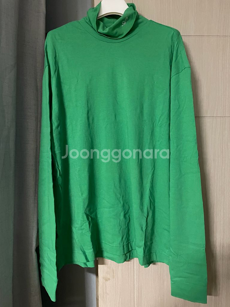 애프터프레이 시그니처 심벌 터틀넥 그린 판매--2