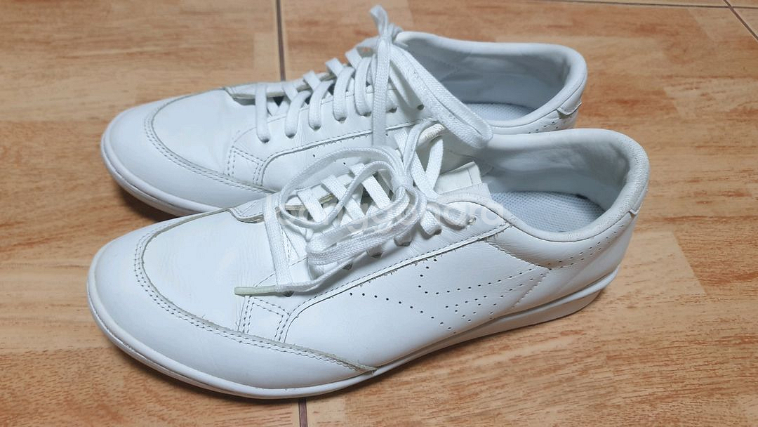 미즈노 스니커즈 270(265까지)--0