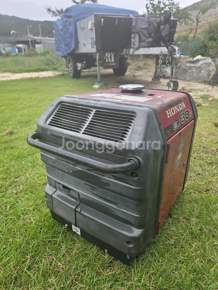 혼다 EU30is 3키로 무소음 발전기--1