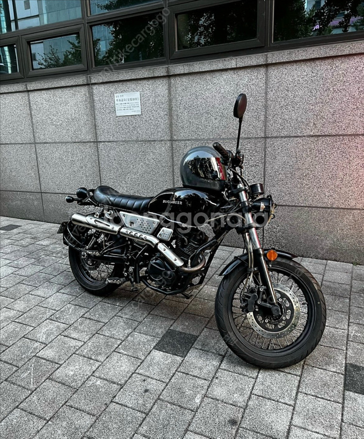 부캐너 125블랙 20년식--0