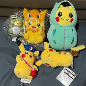 일본 정품 고전 한정판 리자몽 판쵸 대타출동 피카츄