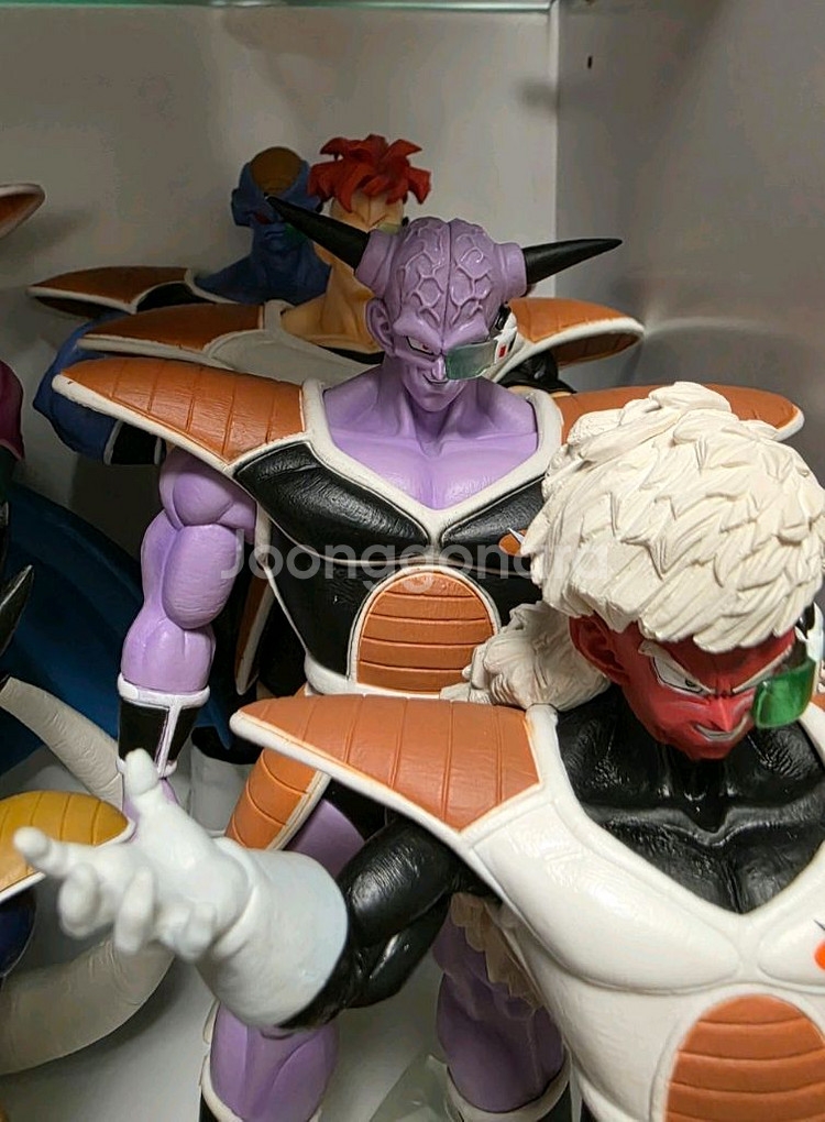 드래곤볼 기뉴특전대 피규어입니다 총5개 일괄판매입니다--1