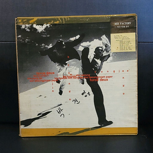 듀스 3집 DJ홍보용LP입니다.