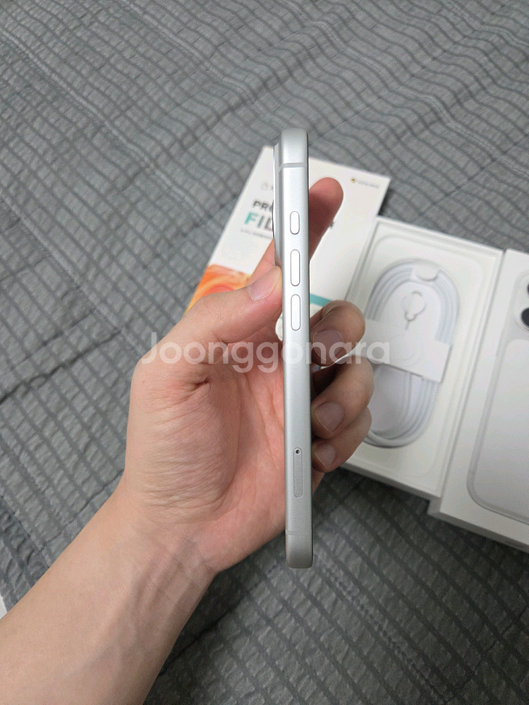 아이폰 17 프로 실버 256GB 자급제--4