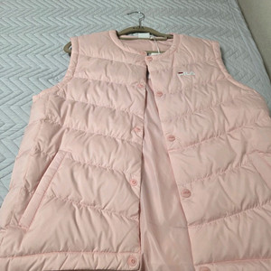 휠라 다운베스트